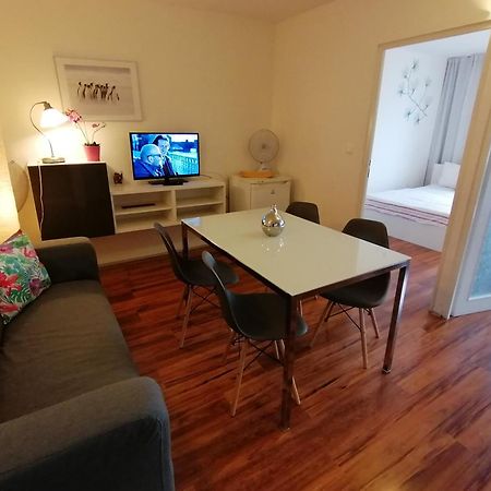 Golden Family Apartments Prag Dış mekan fotoğraf