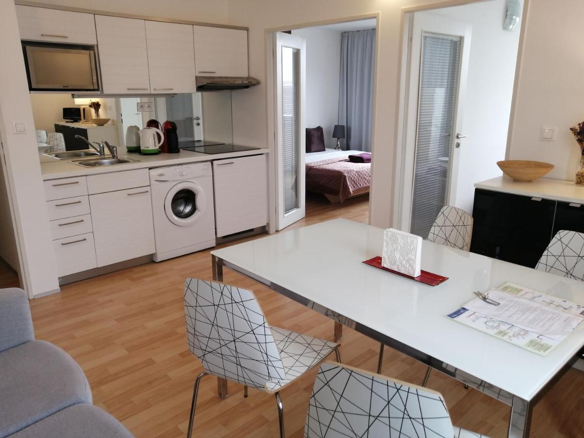 Golden Family Apartments Prag Dış mekan fotoğraf