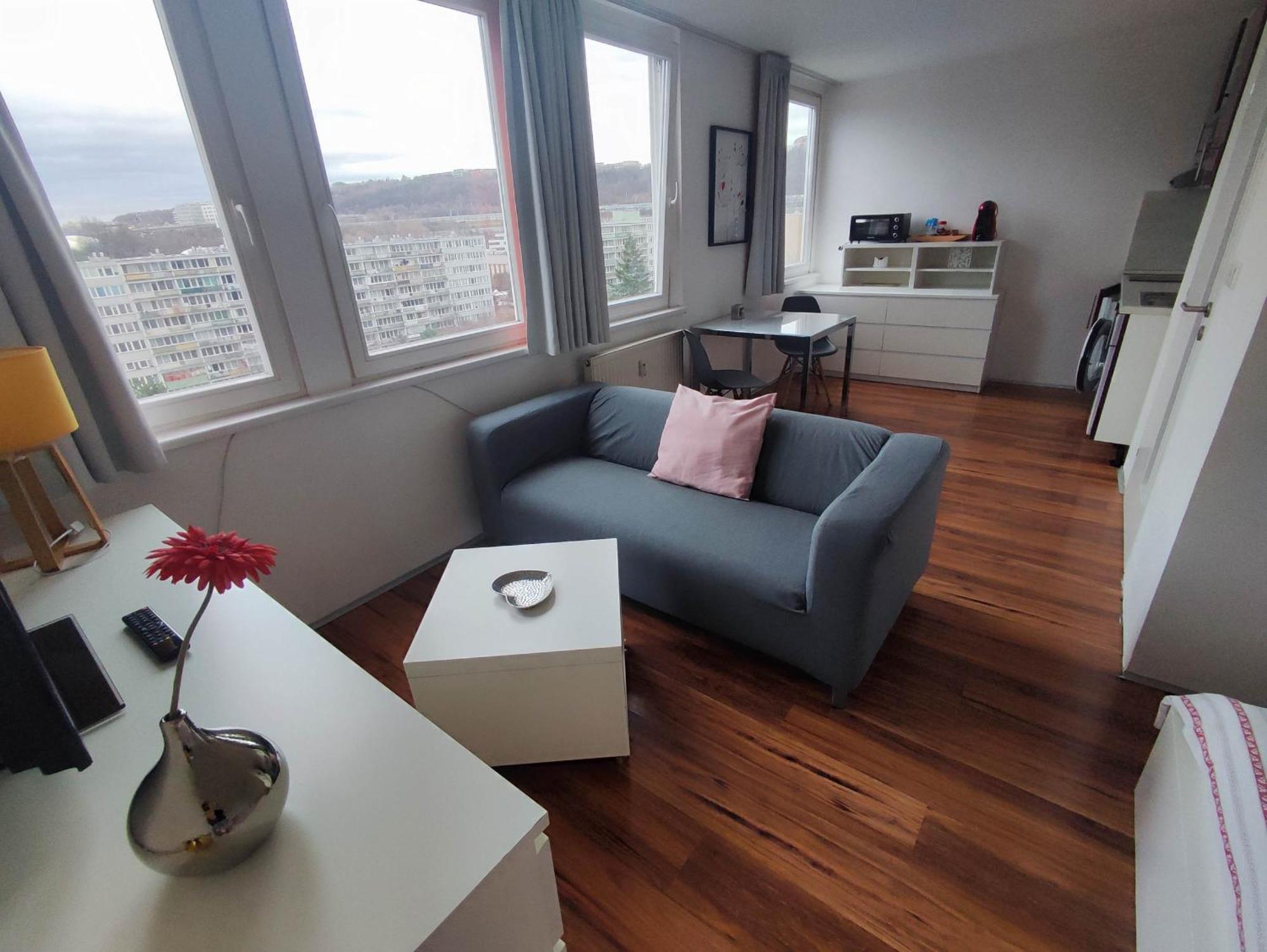Golden Family Apartments Prag Dış mekan fotoğraf