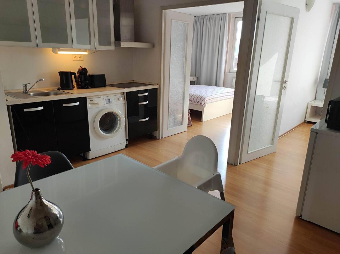 Golden Family Apartments Prag Dış mekan fotoğraf
